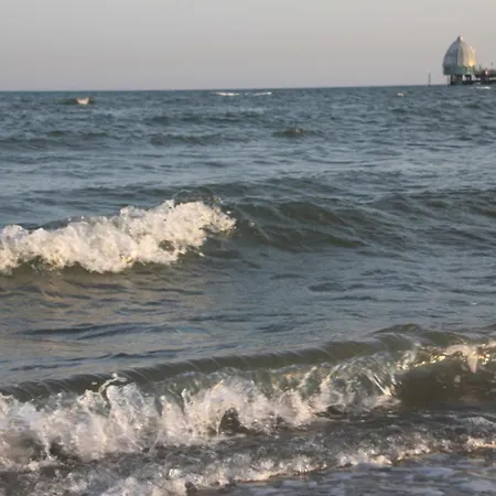 Urlaub Im Ostseebad - Haus Neuborn - Strandnah Und Ruhig Gelegen Whg Eg Апартаменты